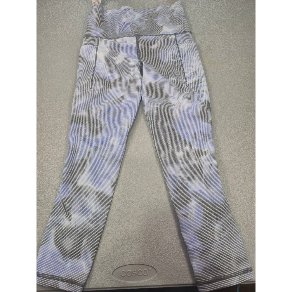 Athleta Salutation Stash Pocket II Capri Leggings XXS Blue Tie Dye Stripe Yoga - Picture 1 of 7
